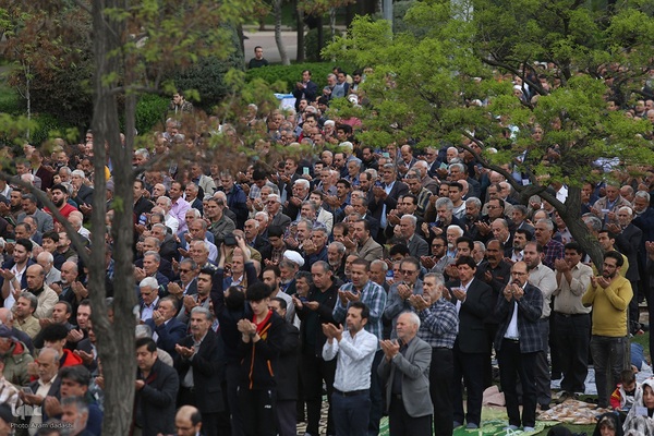 نماز عید فطر در قزوین‎