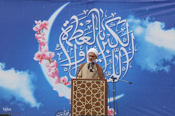 نماز عید فطر در قزوین‎