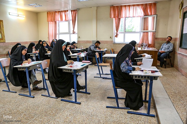 آزمون ارزیابی ۱۷۰ حافظ قرآن در قزوین