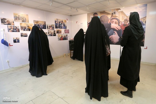 نمایشگاه «عکس روایت» در قزوین