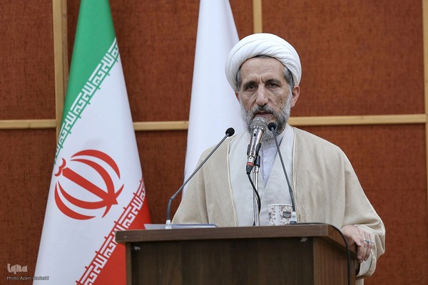 تکریم و معارفه نماینده ولی‌فقیه در استان و امام جمعه قزوین