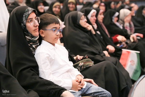 تجلیل از ۳۲۰ حافظ قرآن قزوین