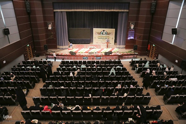 تجلیل از ۳۲۰ حافظ قرآن قزوین