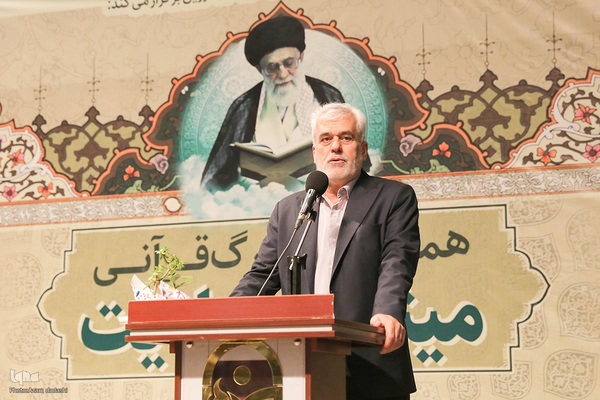 تجلیل از ۳۲۰ حافظ قرآن قزوین