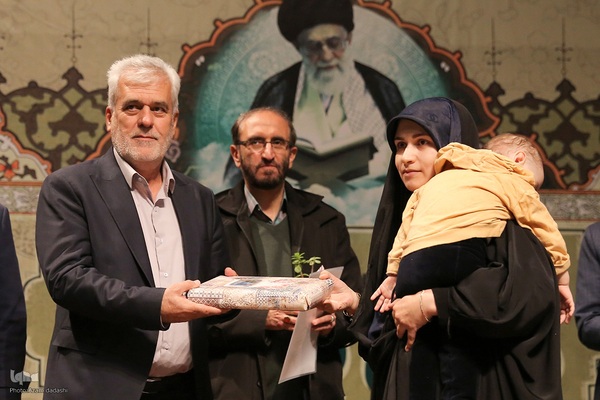 تجلیل از ۳۲۰ حافظ قرآن قزوین