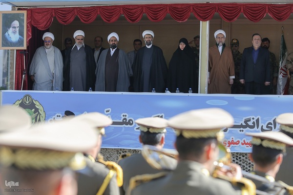 مراسم رژه روز ارتش