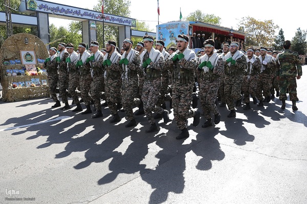مراسم رژه روز ارتش
