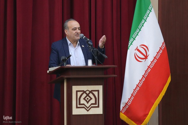 مراسم بزرگداشت روز خبرنگار، تجلیل از رشادت‌ها و ایثارگری‌های اصحاب رسانه