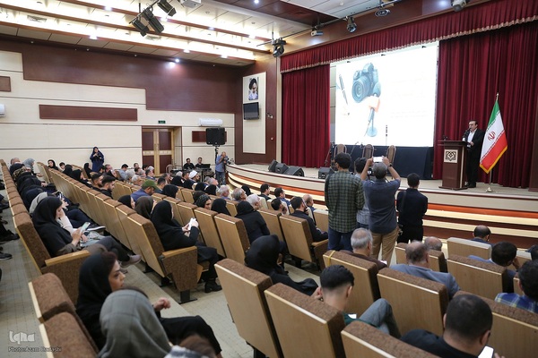 مراسم بزرگداشت روز خبرنگار، تجلیل از رشادت‌ها و ایثارگری‌های اصحاب رسانه