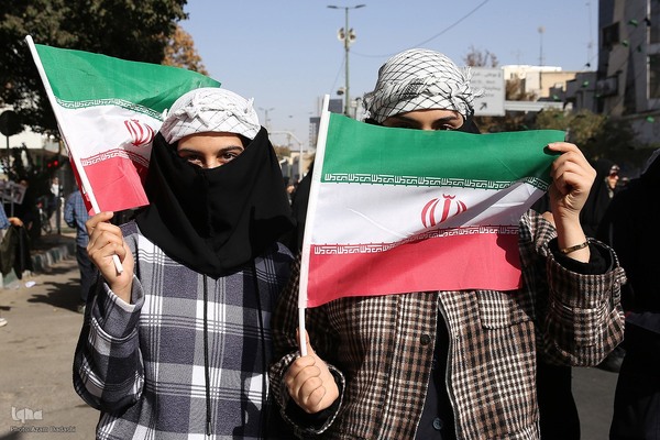 گرامیداشت ۱۳ آبان در قزوین