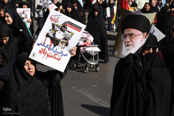 گرامیداشت ۱۳ آبان در قزوین