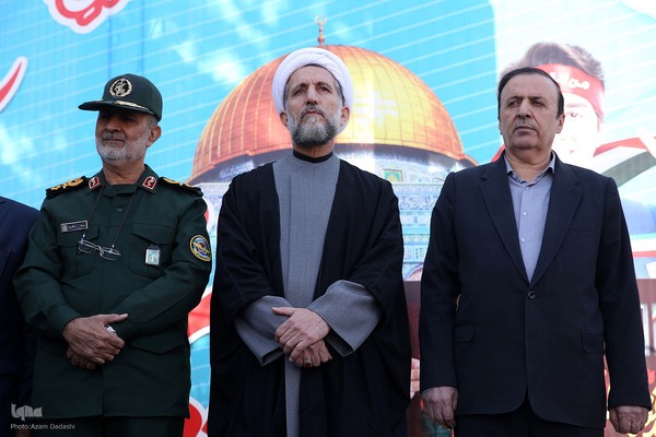 گرامیداشت ۱۳ آبان در قزوین