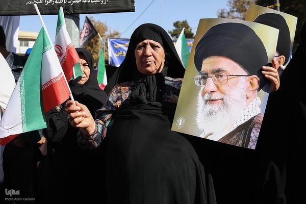 گرامیداشت ۱۳ آبان در قزوین