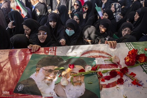 مراسم تشییع ۸ شهید گمنام در قزوین