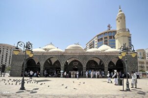 Masjid Ghamamah di Madinah Munawarah + gambar