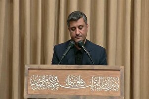 Qari "Puya" dalam Perhimpunan ahli parlimen dengan Pemimpin Tertinggi Revolusi