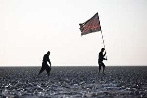 Pergerakan pecinta Imam Husain (as) berjalan kaki menuju Karbala
