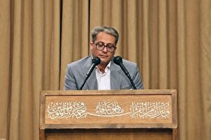 د اسلامي انقلاب د معظم لارښود په شتون کې د وحید نظریان په غږ تلاؤت (فیلم)