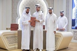 Баргузории маросими тақдими ҷоизаҳо ба ҳофизони Қуръон дар Шорҷа